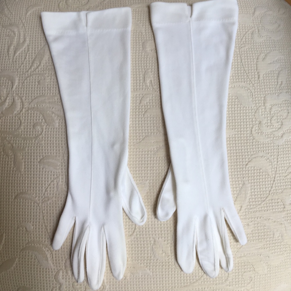 Vintage White Gloves